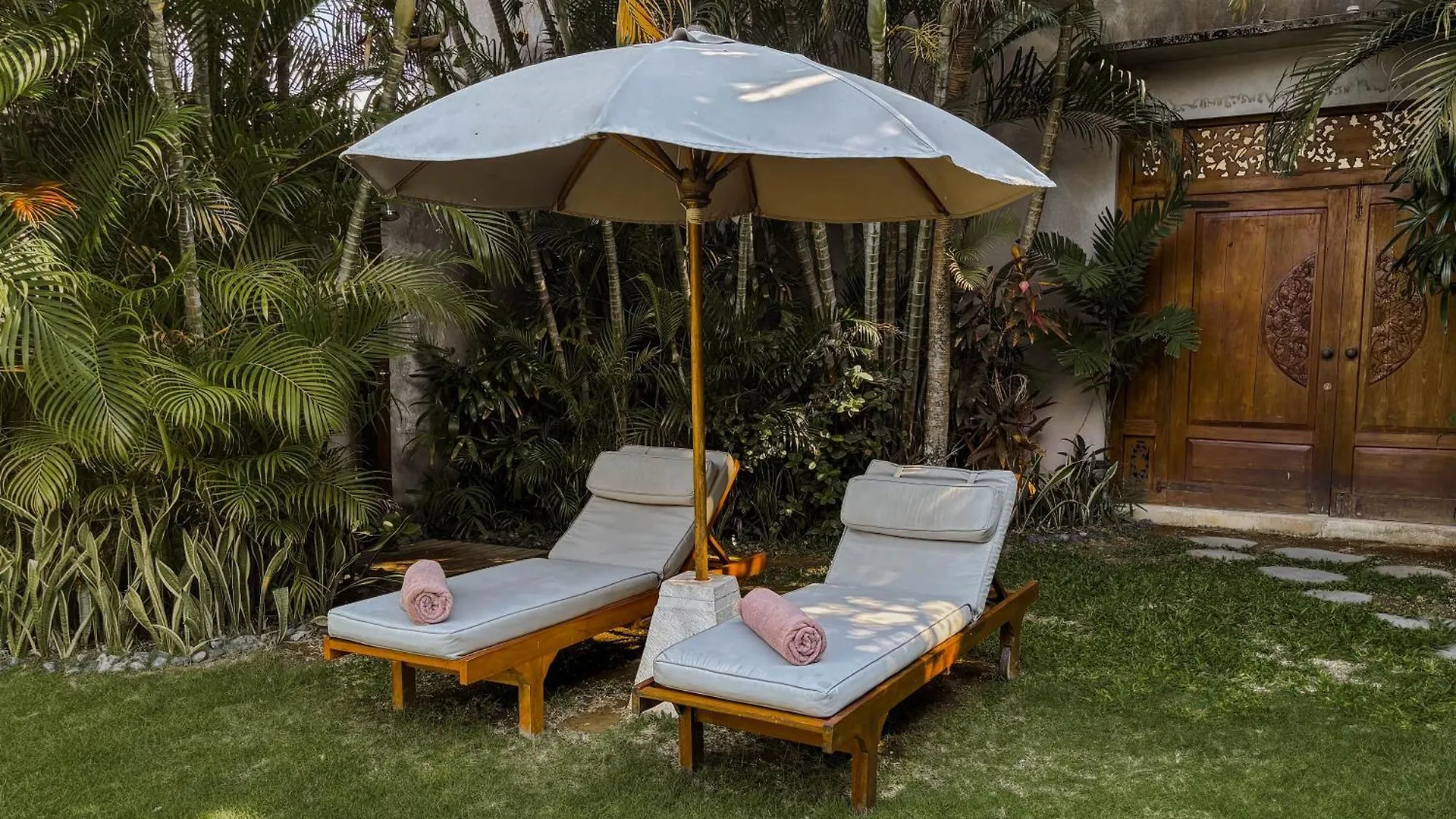 Villa Chocolat Seminyak 2 Bedroom